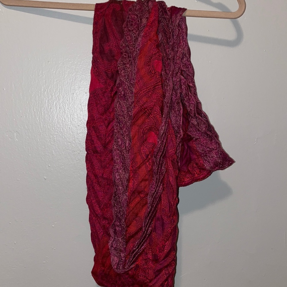 Circle scarf